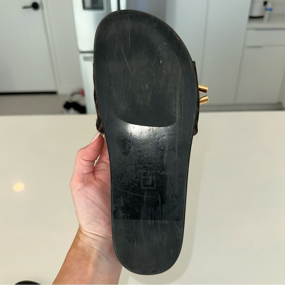 Fendi Slides - Picture 7 of 8